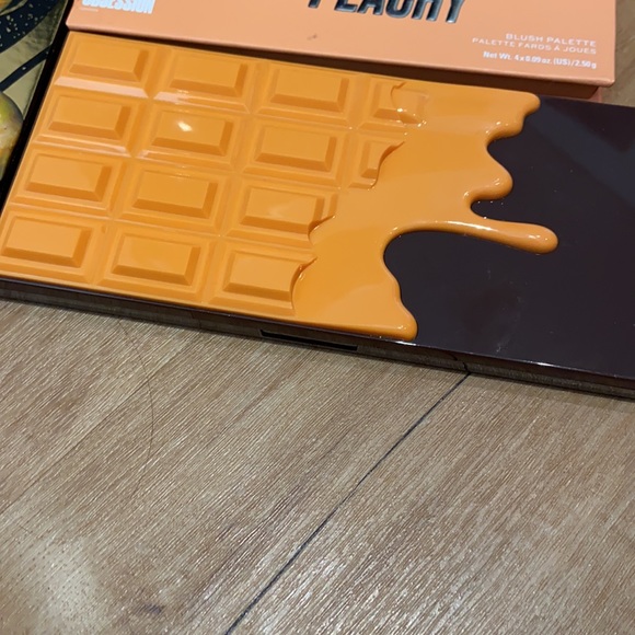 Makeup bundle - Picture 4 of 9